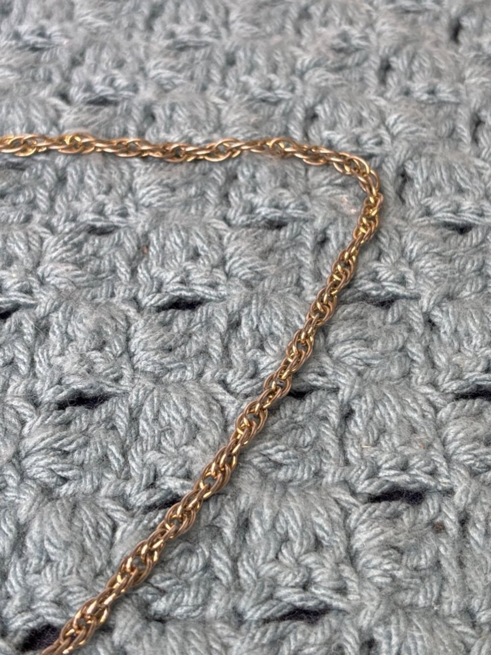 Vtg Goldtone Rope Chain Faceted Beaded Lariat Necklace Adjustable Metal Fading - Picture 4 of 4